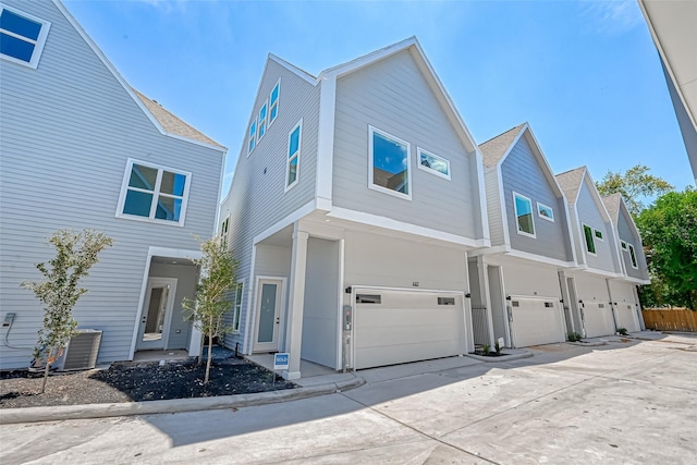 6129 W Montgomery Rd, Houston, TX 77091 - photo 1