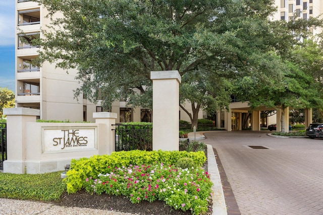 5555 Del Monte Dr Unit 807, Houston, TX 77056 - photo 41