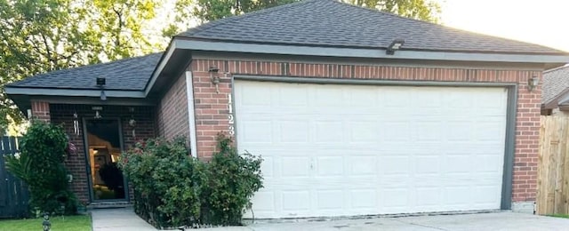 1123 Maclesby Ln, Channelview, TX 77530 - photo 1
