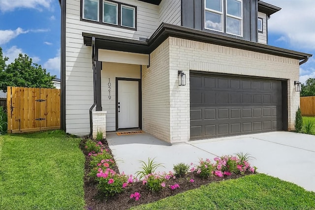 10219 Carmencita Way, Houston, TX 77075 - photo 2