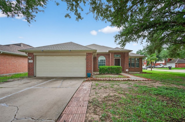 15619 Lost Maples Dr, Sugar Land, TX 77498 - photo 1