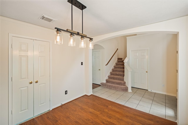 10 Orchid Grove Pl, The Woodlands, TX 77385 - photo 2