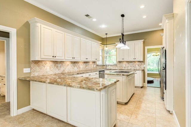 71 Rosewood St, Lake Jackson, TX 77566 - photo 13