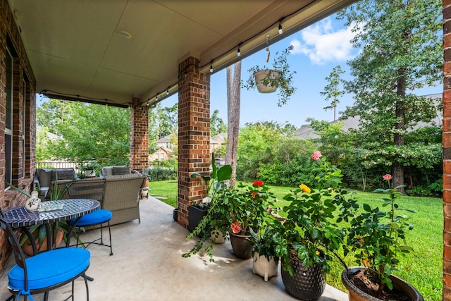 301 Serenata Woods Trl, Conroe, TX 77318 - photo 33