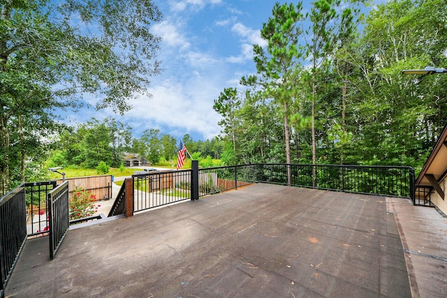 824 Rd 5203, Cleveland, TX 77327 - photo 6