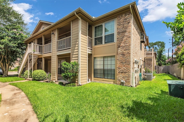 1311 Antoine Dr Unit 128, Houston, TX 77055 - photo 1