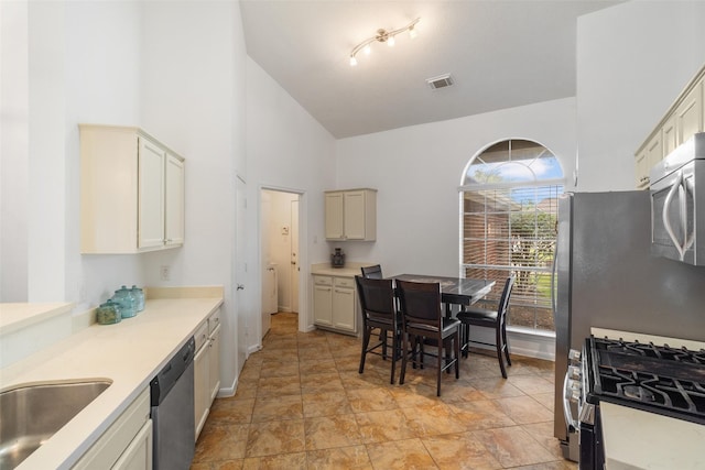 17014 Sailors Moon Ct, Friendswood, TX 77546 - photo 10
