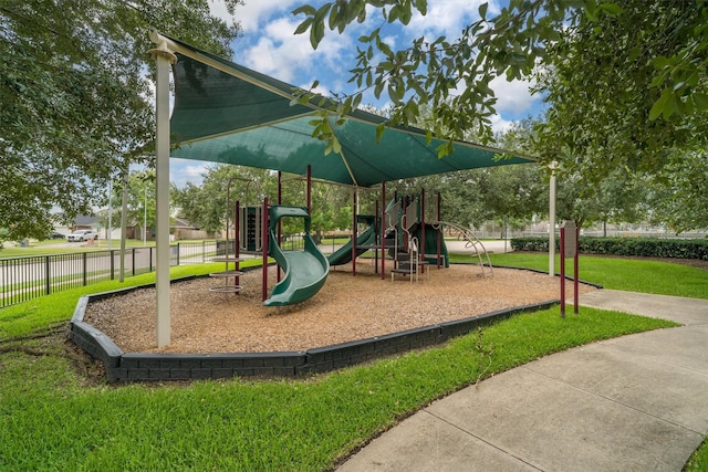 17014 Sailors Moon Ct, Friendswood, TX 77546 - photo 31