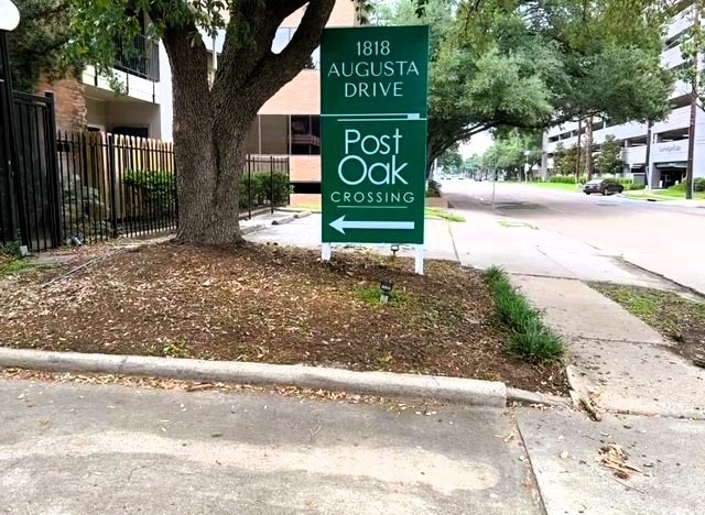 1818 Augusta Dr Unit 21, Houston, TX 77057 - photo 3