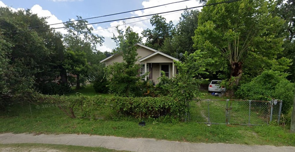 5510 Collingsworth St, Houston, TX 77026 - photo 1