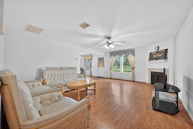 8206 Golf Green Cir, Houston, TX 77036 - photo 7