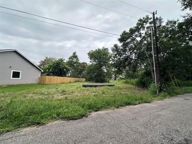 1904 Dalhart St, Dayton, TX 77535 - photo 1