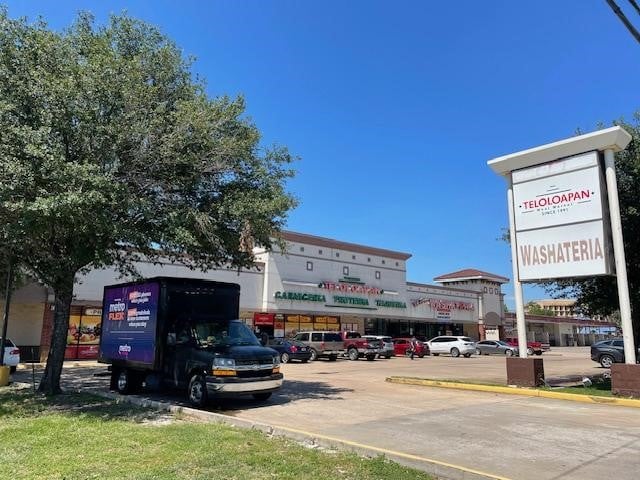 0 W 43rd St, Houston, TX 77092 - photo 8