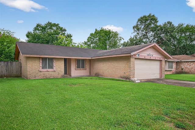 16814 Barcelona Dr, Friendswood, TX 77546 - photo 2