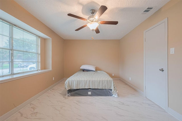 10518 Huntington Dale Dr, Houston, TX 77099 - photo 26
