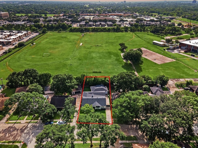 9710 Bob White Dr, Houston, TX 77096 - photo 2