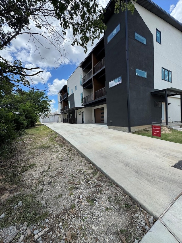 715 Ogden St Unit 102, San Antonio, TX 78212 - photo 2