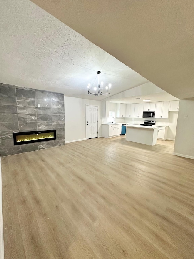 14035 Lourdes Dr, Houston, TX 77049 - photo 2