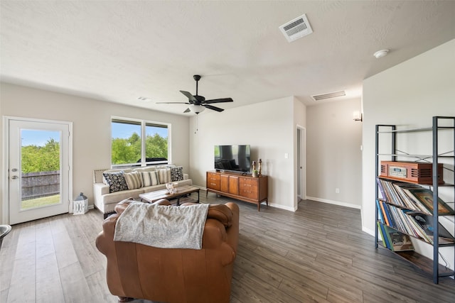 128 Colbys Way, Montgomery, TX 77356 - photo 3