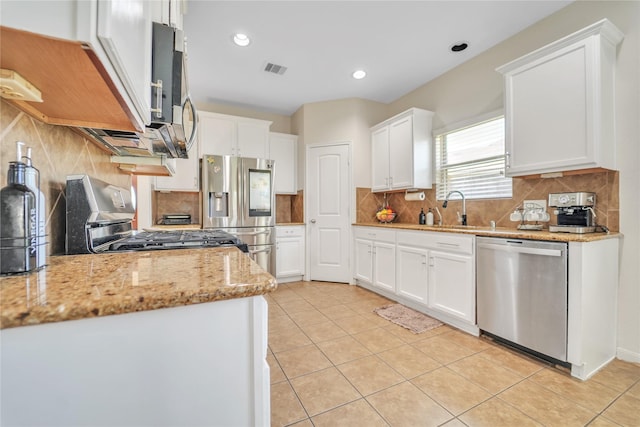 5903 Carpenters Hollow Ct, Houston, TX 77049 - photo 6