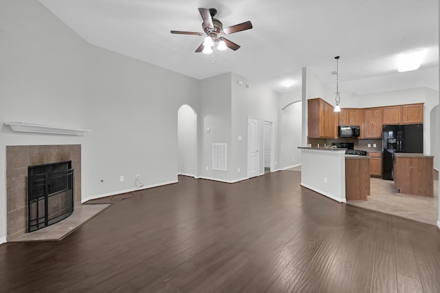 2043 Lulach Ln, Conroe, TX 77301 - photo 2