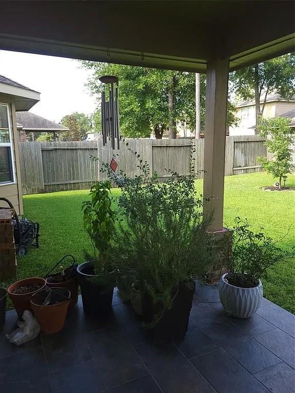 17023 Tallgrass Prairie Ln, Humble, TX 77346 - photo 22