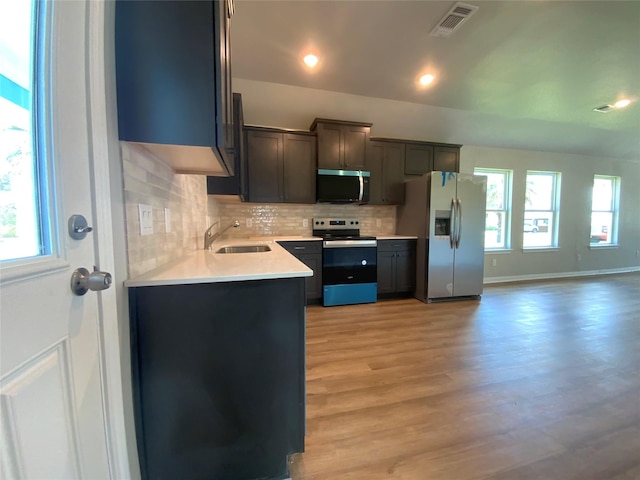 619 W Bayshore, Palacios, TX 77465 - photo 9