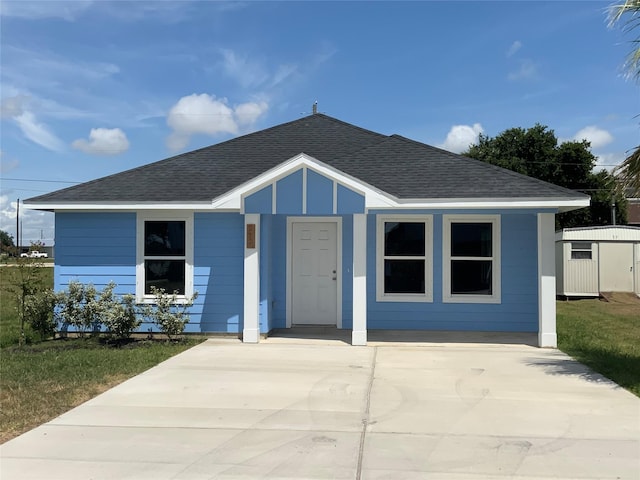 619 W Bayshore, Palacios, TX 77465 - photo 1