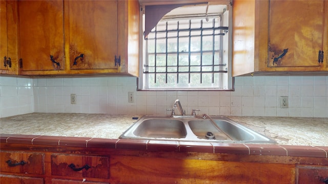 7302 Sandra St, Houston, TX 77028 - photo 19