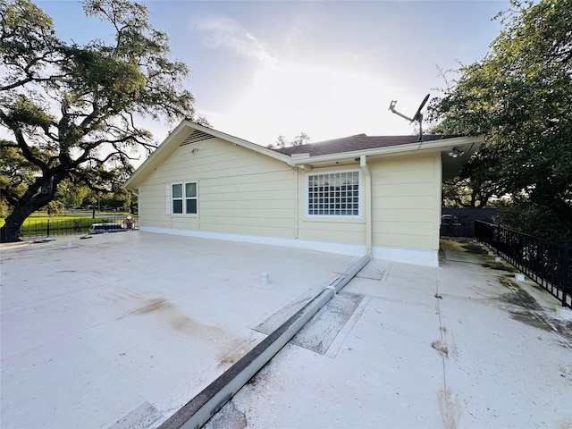 1101 Clark St, Yoakum, TX 77995 - photo 40