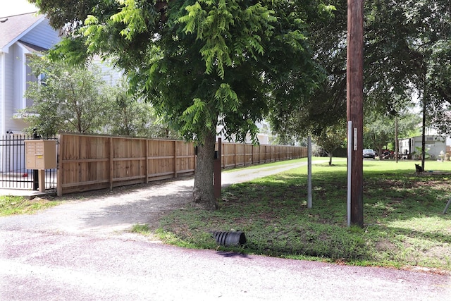 853 Rachel St, Houston, TX 77091 - photo 3
