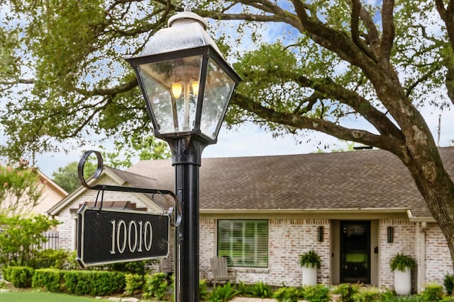 10010 Piping Rock Ln, Houston, TX 77042 - photo 2