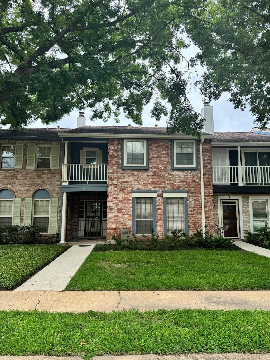 5800 Lumberdale Rd Unit 4, Houston, TX 77092 - photo 1