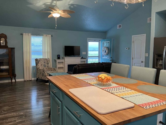 657 Bayview Dr, Palacios, TX 77465 - photo 16