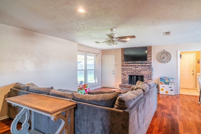 5304 Bramble Ln, Dickinson, TX 77539 - photo 6