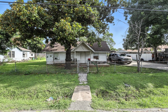 7007 Gonzales St, Houston, TX 77020 - photo 1