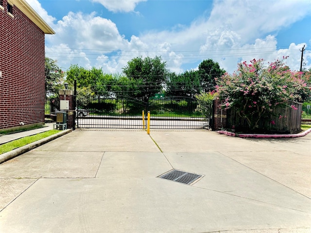 5941 S Loop Loop E Unit 503, Houston, TX 77033 - photo 24
