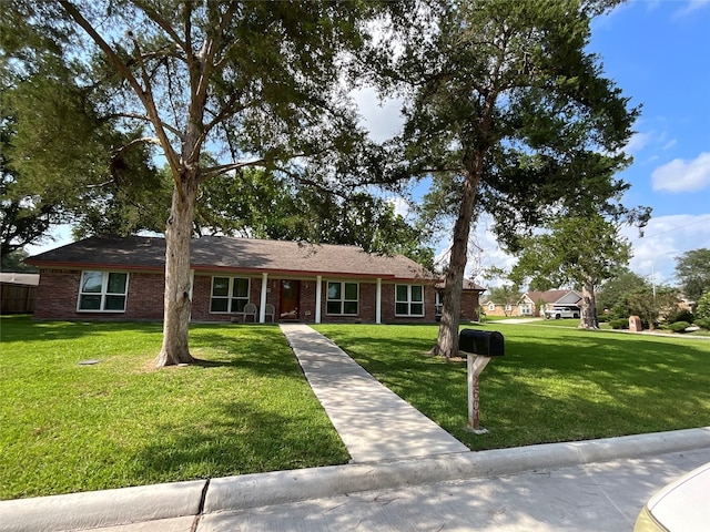 2604 Adams St, Alvin, TX 77511 - photo 1