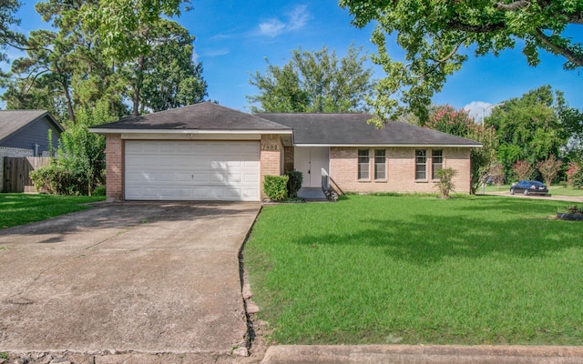 7902 White Swan Dr, Humble, TX 77396 - photo 1