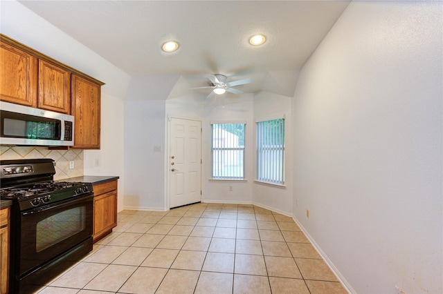 9126 Red Castle Ln, Humble, TX 77396 - photo 23