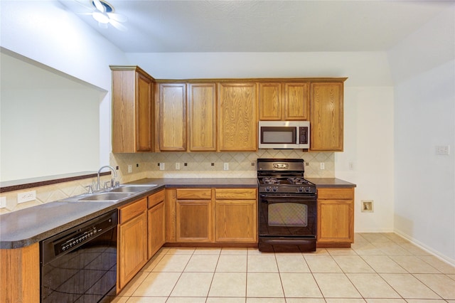9126 Red Castle Ln, Humble, TX 77396 - photo 19