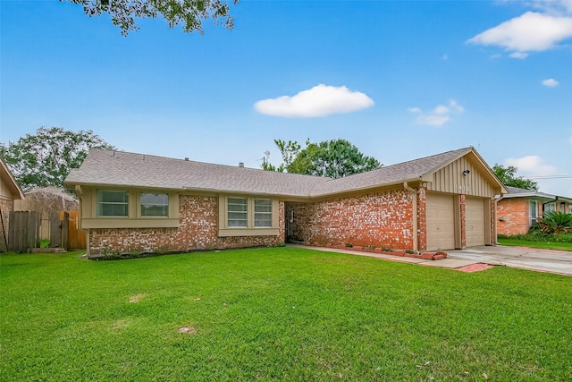 1410 Sherwood St, Baytown, TX 77520 - photo 1