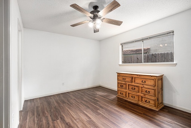1722 Sherwood Cir, Alvin, TX 77511 - photo 16