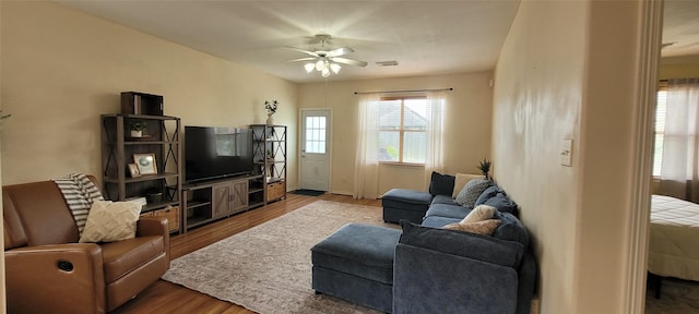 12908 Southern Valley Dr, Pearland, TX 77584 - photo 16
