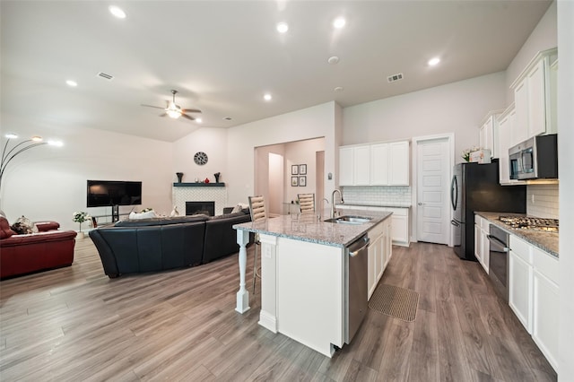18918 Arnold Creek Ln, New Caney, TX 77357 - photo 4