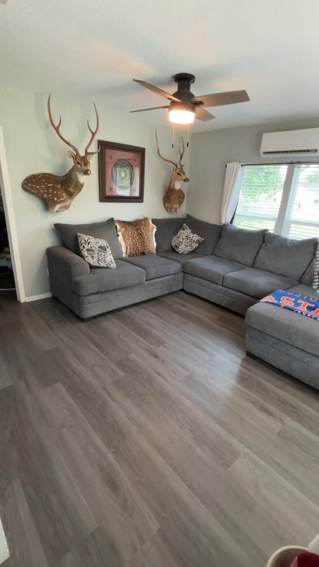 308 W Velasco St, Brazoria, TX 77422 - photo 6