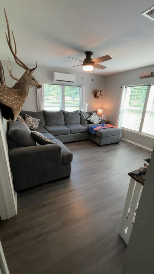 308 W Velasco St, Brazoria, TX 77422 - photo 9