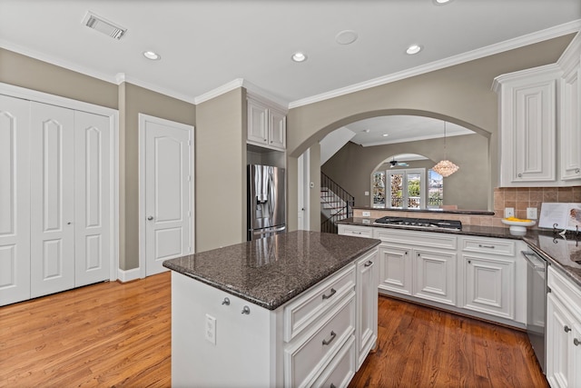 1314 W Bell St, Houston, TX 77019 - photo 20