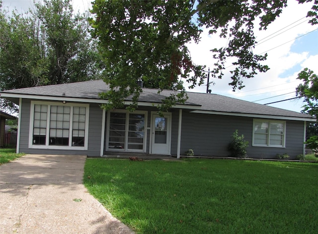 2902 Tarpey Ave, Texas City, TX 77590 - photo 1