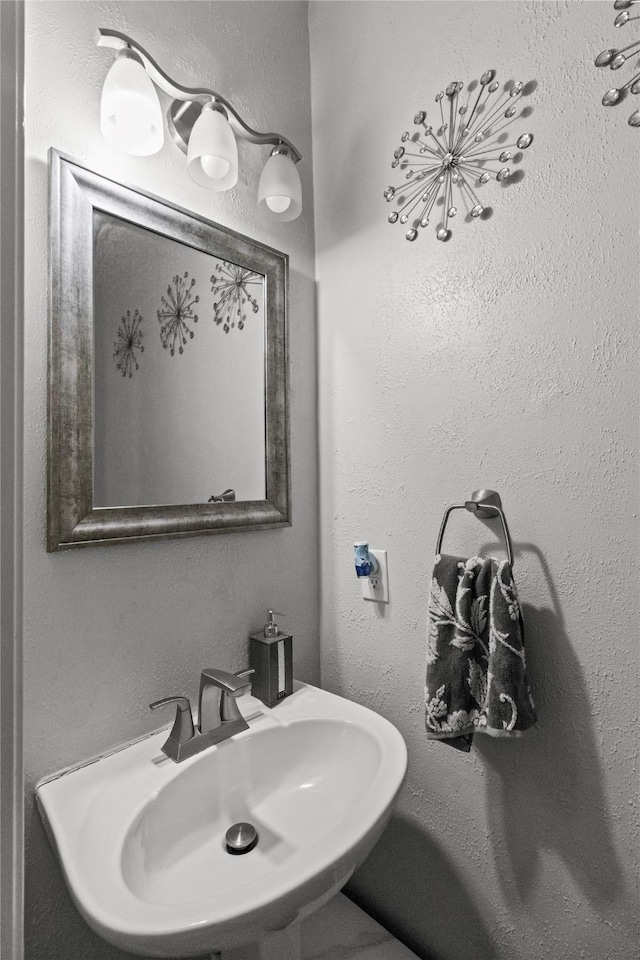 10902 Spruce Dr N, La Porte, TX 77571 - photo 12